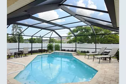 4137 SW 10th Ave, Cape Coral, FL 33914 - Photo 4