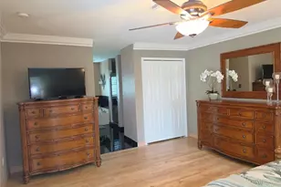 4137 SW 10th Ave, Cape Coral, FL 33914 - Photo 6