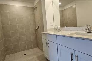 20190 Caroline Crk Pl, Lehigh Acres, FL 33974 - Photo 22