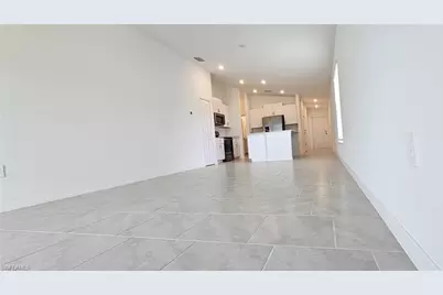 20190 Caroline Creek Pl, Lehigh Acres, FL 33974 - Photo 8