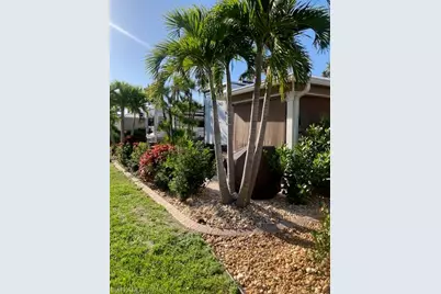10309 Fire Flag Trl, Fort Myers, FL 33905 - Photo 6