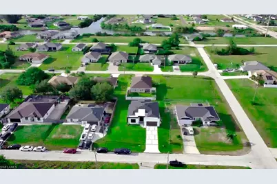 2421 NW 8th Ter, Cape Coral, FL 33993 - Photo 38