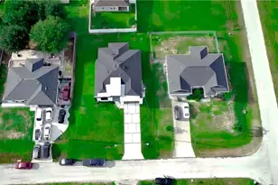 2421 NW 8th Terrace, Cape Coral, FL 33993 - Photo 36
