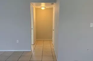 1830 Maravilla Ave, Fort Myers, FL 33901 - Photo 4