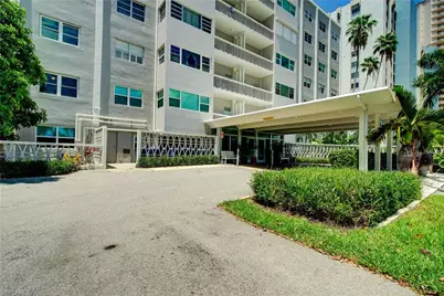 1900 Clifford St #303, Fort Myers, FL 33901 - Photo 1
