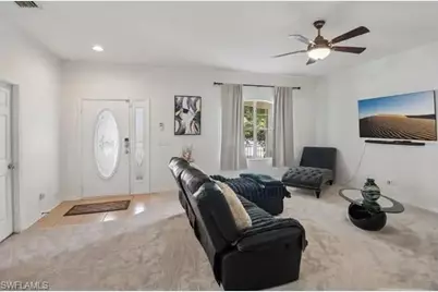 7926 Terrace Ridge Dr, Temple Terrace, FL 33637 - Photo 4