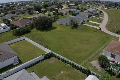 2832 NW 1st St, Cape Coral, FL 33993 - Photo 4