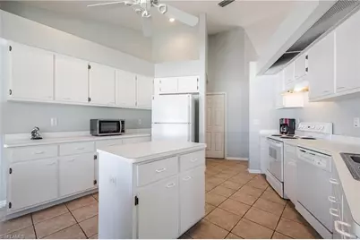 937 El Dorado Pkwy W, Cape Coral, FL 33914 - Photo 18
