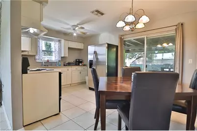 205 Maine Ave, Fort Myers, FL 33905 - Photo 2