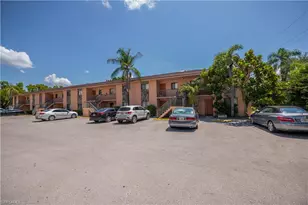 2700 Park Windsor Dr, Fort Myers, FL 33901 - Photo 1