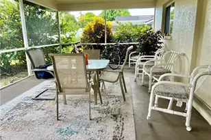 118 SW 10th Terrace, Cape Coral, FL 33991 - Photo 4
