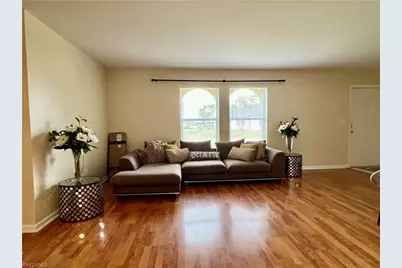 118 SW 10th Ter, Cape Coral, FL 33991 - Photo 6