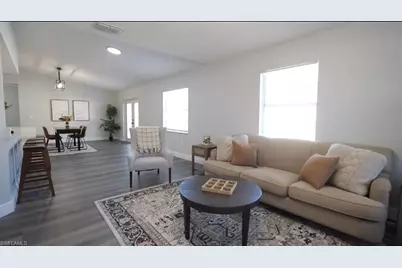8434 N River Dune St, Tampa, FL 33617 - Photo 12