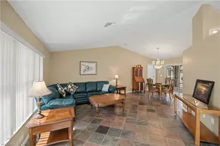 22 SE 13th Ave, Cape Coral, FL 33990 - Photo 8