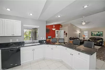 22 SE 13th Ave, Cape Coral, FL 33990 - Photo 14