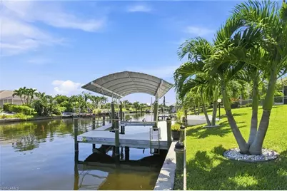 1017 SE 36th Ter, Cape Coral, FL 33904 - Photo 32