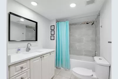 4817 SW 8th Pl #202, Cape Coral, FL 33914 - Photo 16