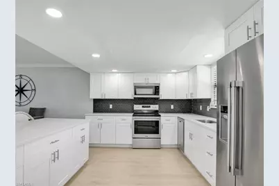 4817 SW 8th Pl #202, Cape Coral, FL 33914 - Photo 8