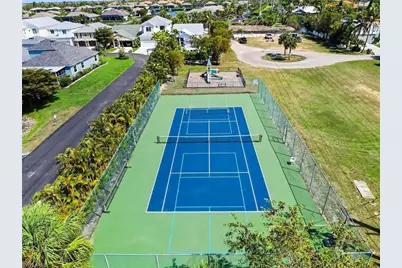 6081 Lake Front Dr, Fort Myers, FL 33908 - Photo 30