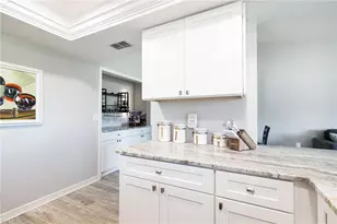 5805 Trailwinds Dr, Fort Myers, FL 33907 - Photo 10