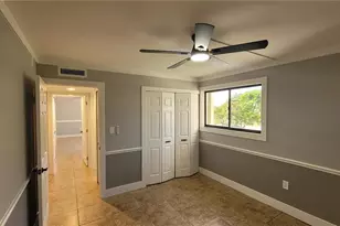 2121 Collier Ave E, Fort Myers, FL 33901 - Photo 16