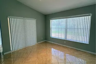 4313 SW 19th Ave, Cape Coral, FL 33914 - Photo 4