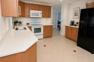 1433 SE 17th St, Cape Coral, FL 33990 - Photo 8