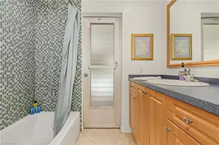1433 SE 17th St, Cape Coral, FL 33990 - Photo 12
