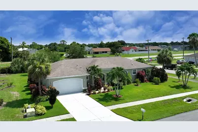 599 Genevieve Dr, Lehigh Acres, FL 33936 - Photo 2