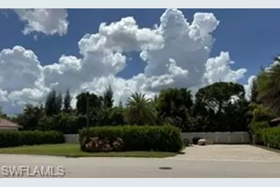 13220 Golden Palms Cir, Fort Myers, FL 33913 - Photo 10