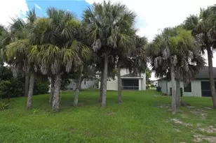 391 Shadow Lakes Dr, Lehigh Acres, FL 33974 - Photo 10
