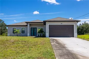 1834 Lindsay St, Lehigh Acres, FL 33972 - Photo 2