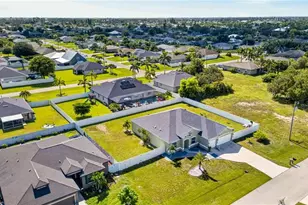 1623 SW 19th Pl, Cape Coral, FL 33991 - Photo 34