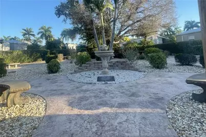 5235 Pineland Daisy Trl, Fort Myers, FL 33905 - Photo 26