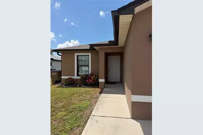 1622 SW 33rd St, Cape Coral, FL 33914 - Photo 2