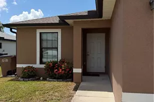 1622 SW 33rd St, Cape Coral, FL 33914 - Photo 2
