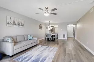 5471 Peppertree Dr, Fort Myers, FL 33908 - Photo 8