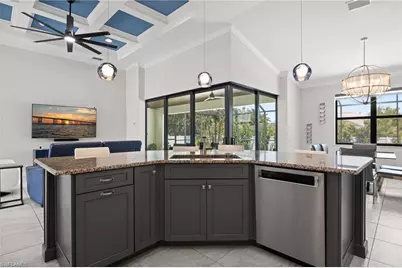 2515 SW 31st Ln, Cape Coral, FL 33914 - Photo 8