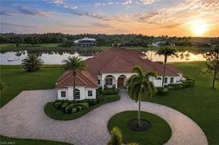 20301 Barefoot Ski Blvd, Estero, FL 33928 - Photo 6