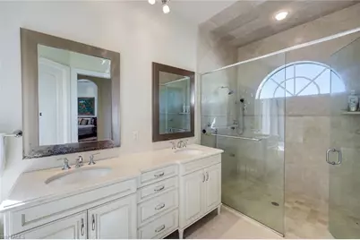 20301 Barefoot Ski Blvd, Estero, FL 33928 - Photo 28