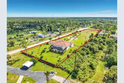 90 22nd Ave NW, Naples, FL 34120 - Photo 2