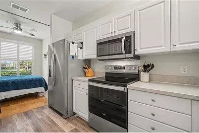 14511 Daffodil Dr #1403, Fort Myers, FL 33919 - Photo 8