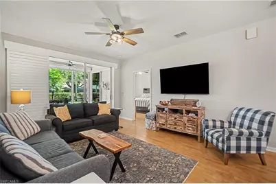 14511 Daffodil Dr #1403, Fort Myers, FL 33919 - Photo 2