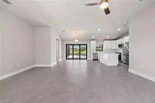 1807 NE 2nd St, Cape Coral, FL 33909 - Photo 6