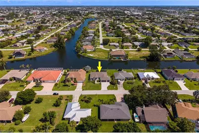 1807 NE 2nd St, Cape Coral, FL 33909 - Photo 30