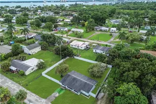 77 Glenmont Dr W, North Fort Myers, FL 33917 - Photo 40