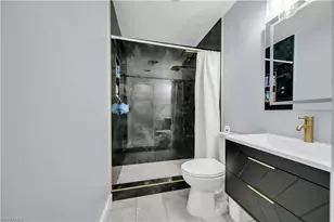 77 Glenmont Dr W, North Fort Myers, FL 33917 - Photo 18