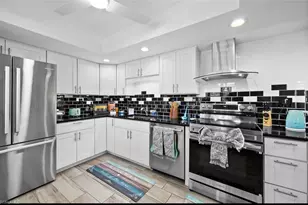 413 Augusta Blvd, Naples, FL 34113 - Photo 8