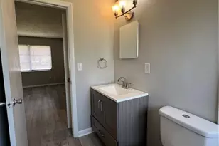 1920 W Lakeview Blvd, North Fort Myers, FL 33903 - Photo 28