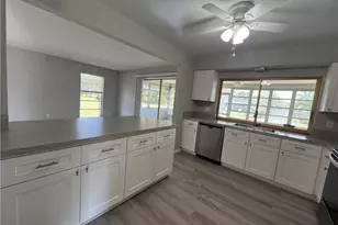 1920 W Lakeview Blvd, North Fort Myers, FL 33903 - Photo 8